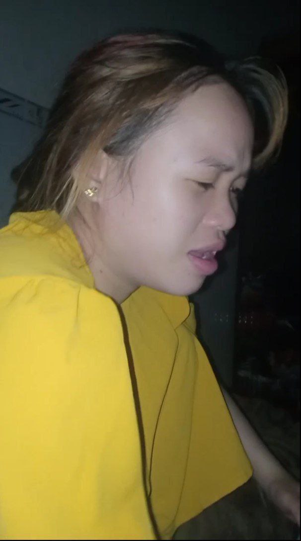 Bố Chồng yêu phát hiện vợ sắp cưới của con trai ngoan hiền lại thường xuyên thẩm du khi làm việc nhà