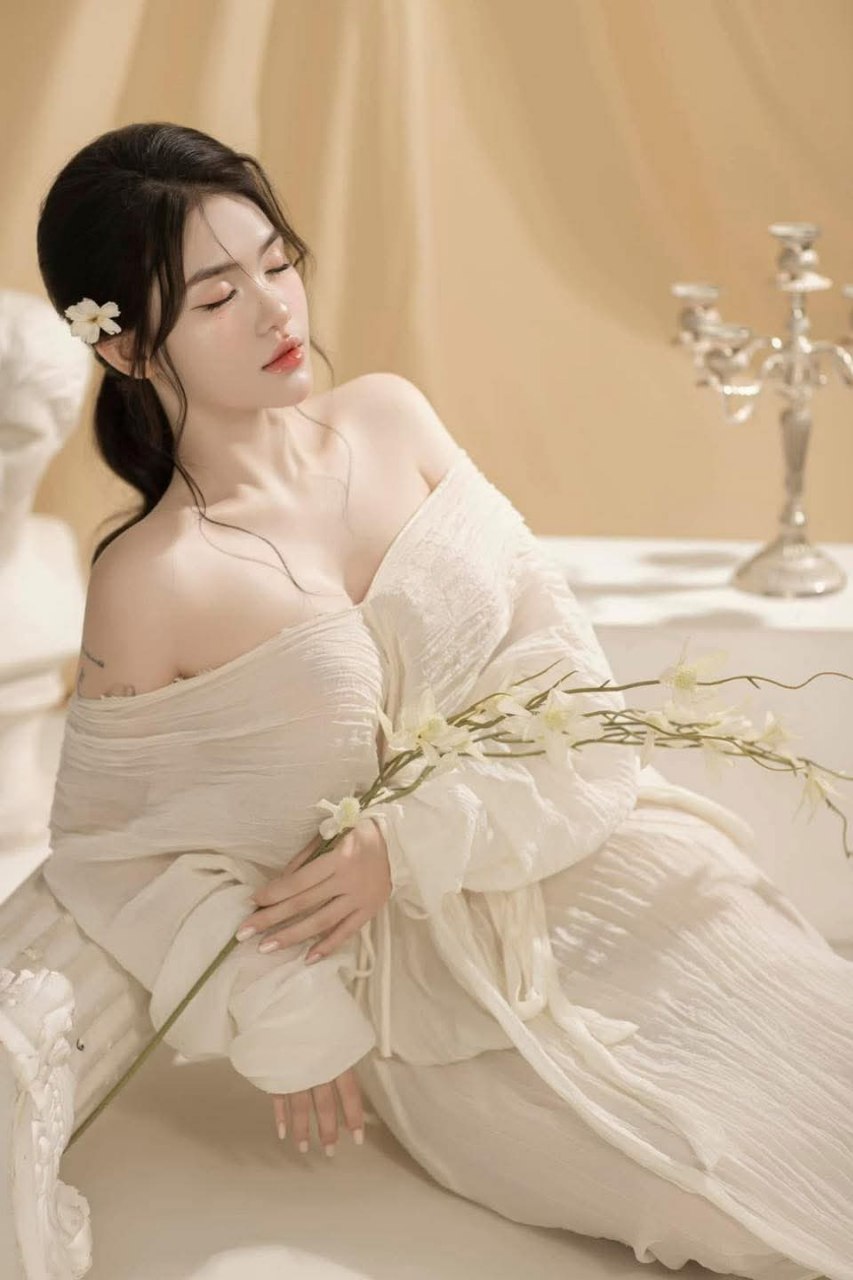 sao cảm giác giống tht vậy🌚